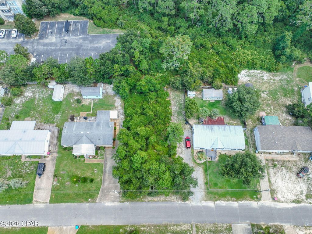 Image 13 of property listing at 621 Malaga Place, Panama City Beach, FL 32413