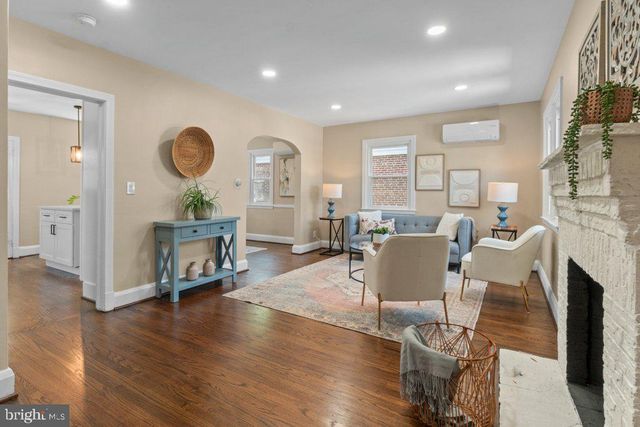 3027 LAVENDER AVE, Baltimore, MD 21234