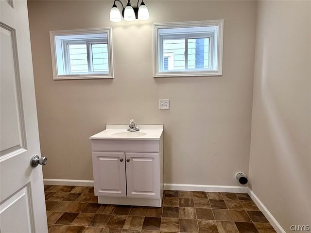 15 East 7th Street, Oswego, NY 13126