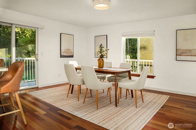 8308 Frederick Place, Edmonds, WA 98026