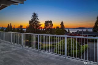 8308 Frederick Place, Edmonds, WA 98026