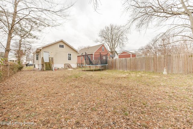 111 N 39th St, Louisville, KY 40212