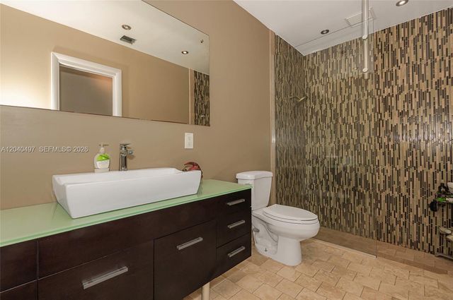 3900 N 43rd Ave, Hollywood, FL 33021