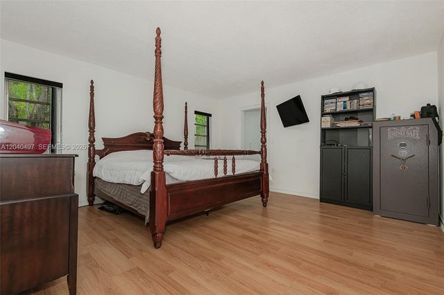 3900 N 43rd Ave, Hollywood, FL 33021
