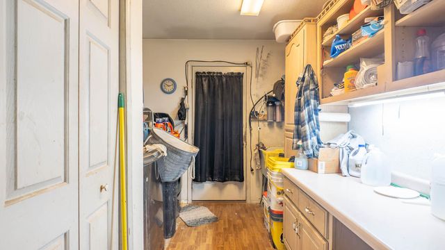 667 County Road 364, Thayer, MO 65791