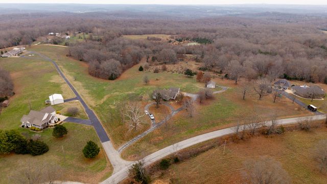 667 County Road 364, Thayer, MO 65791