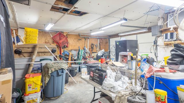 667 County Road 364, Thayer, MO 65791