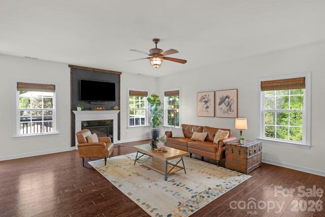 1409 Lightwood Road, Waxhaw, NC 28173