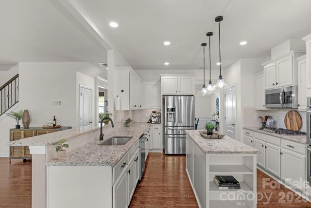 1409 Lightwood Road, Waxhaw, NC 28173