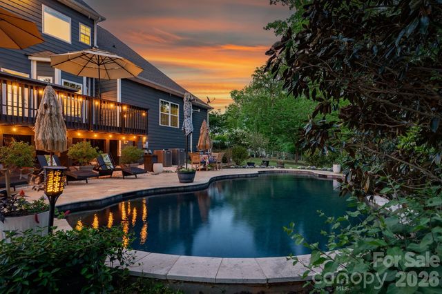 1409 Lightwood Road, Waxhaw, NC 28173