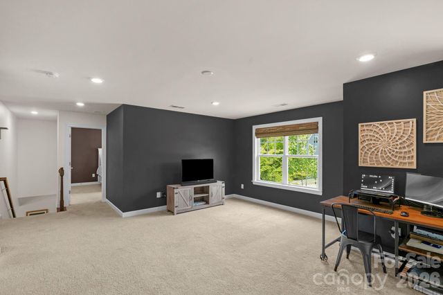 1409 Lightwood Road, Waxhaw, NC 28173
