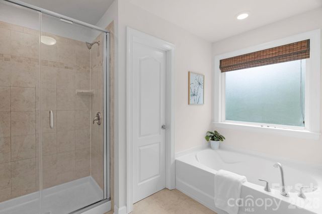 1409 Lightwood Road, Waxhaw, NC 28173