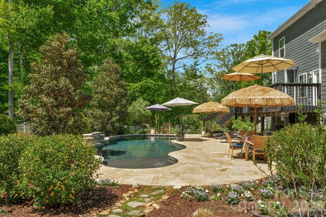 1409 Lightwood Road, Waxhaw, NC 28173