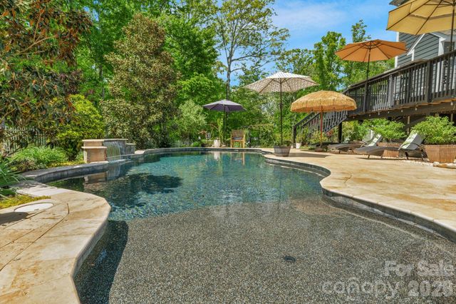 1409 Lightwood Road, Waxhaw, NC 28173