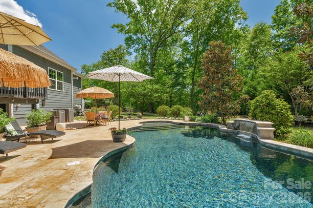 1409 Lightwood Road, Waxhaw, NC 28173