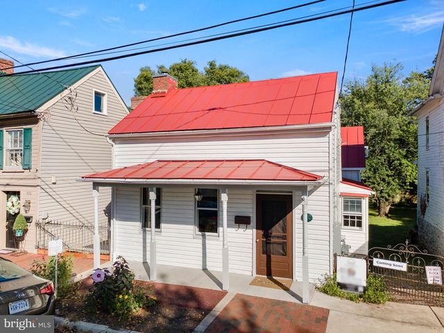 510 S CAMERON ST, Winchester, VA 22601