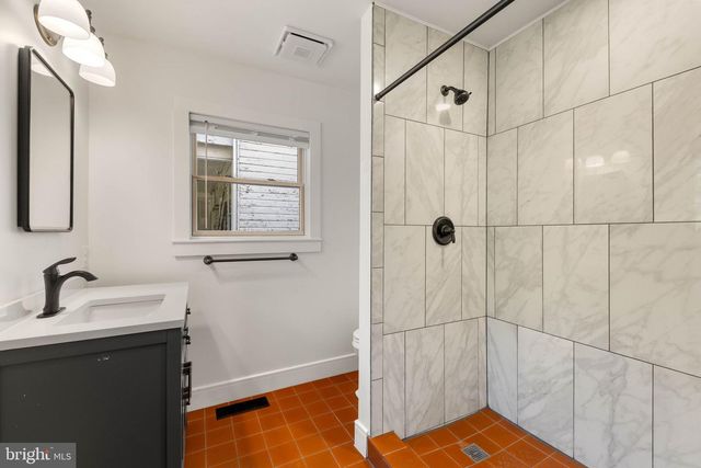 510 S CAMERON ST, Winchester, VA 22601