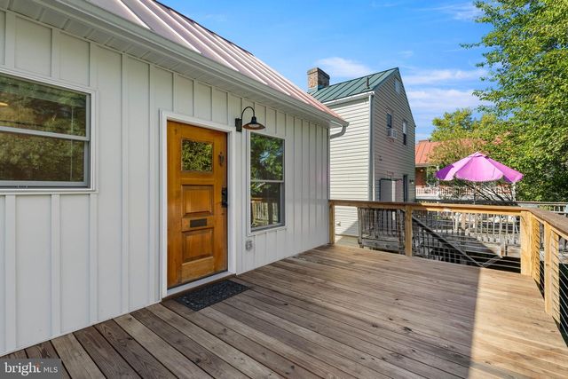 510 S CAMERON ST, Winchester, VA 22601