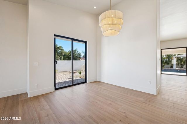 5861 E SAINT JOHN Road, Scottsdale, AZ 85254