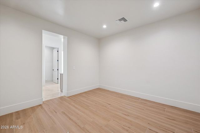 5861 E SAINT JOHN Road, Scottsdale, AZ 85254