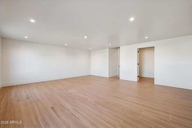 5861 E SAINT JOHN Road, Scottsdale, AZ 85254