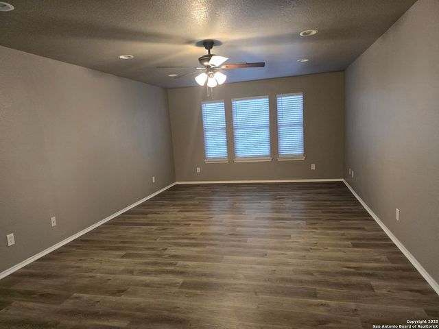 2436 Paddle Creek, San Antonio, TX 78245