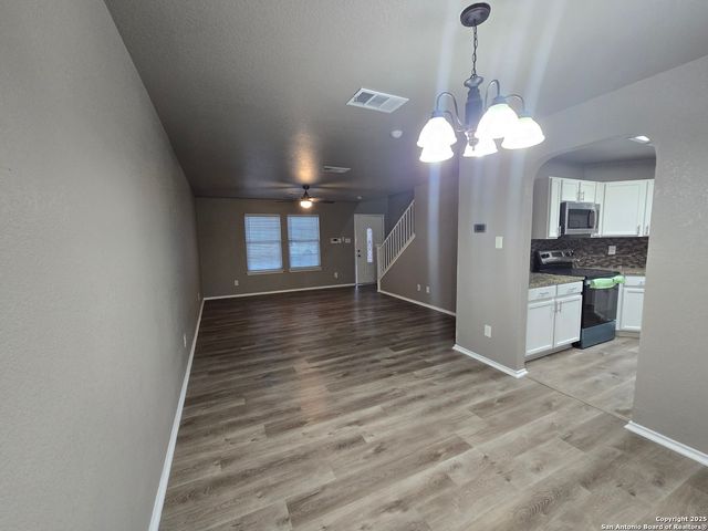 2436 Paddle Creek, San Antonio, TX 78245