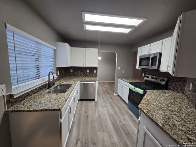 2436 Paddle Creek, San Antonio, TX 78245