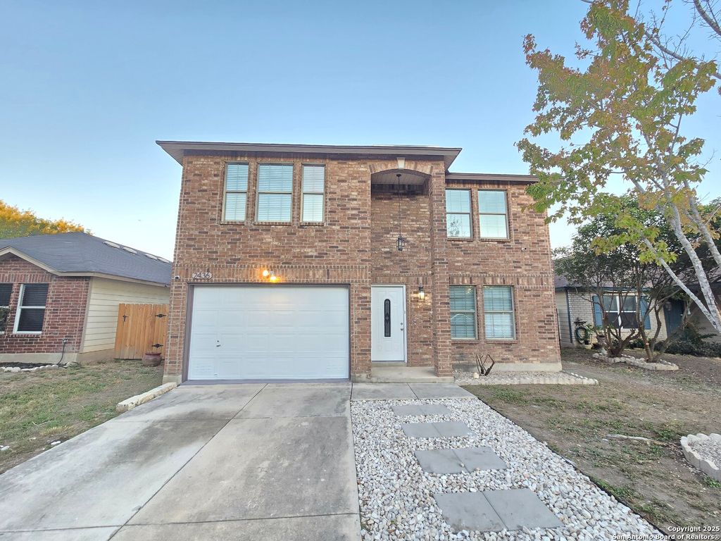 2436 Paddle Creek, San Antonio, TX 78245