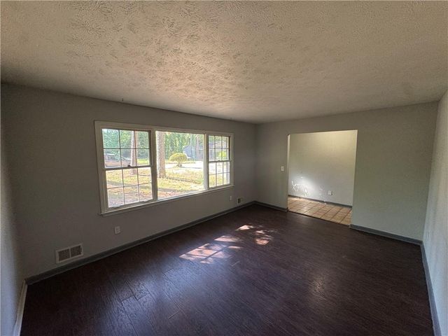 1130 Buckhurst Drive, Atlanta, GA 30349