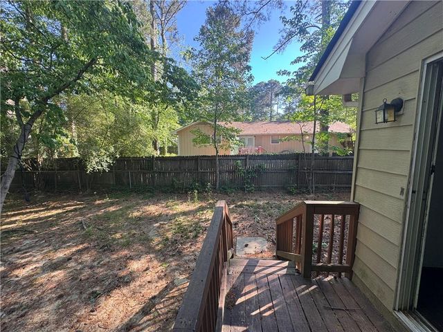 1130 Buckhurst Drive, Atlanta, GA 30349