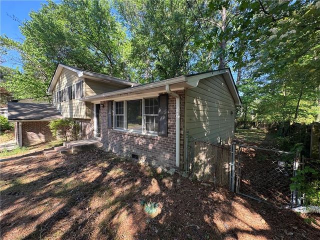 1130 Buckhurst Drive, Atlanta, GA 30349