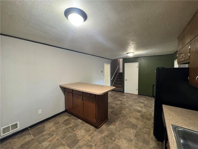 1130 Buckhurst Drive, Atlanta, GA 30349