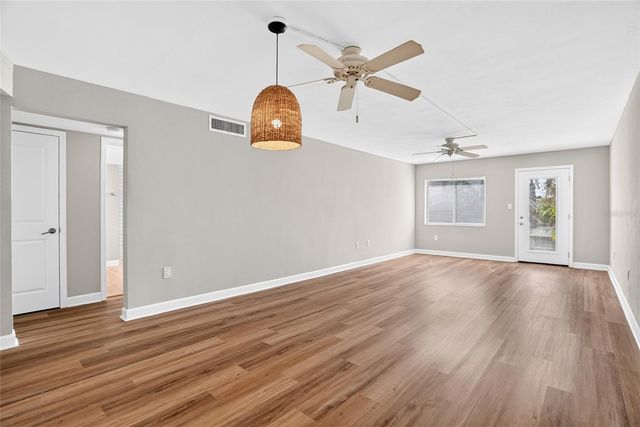 4570 OVERLOOK DRIVE NE 175, St Petersburg, FL 33703