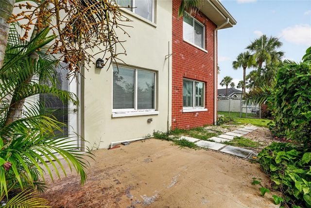 4570 OVERLOOK DRIVE NE 175, St Petersburg, FL 33703