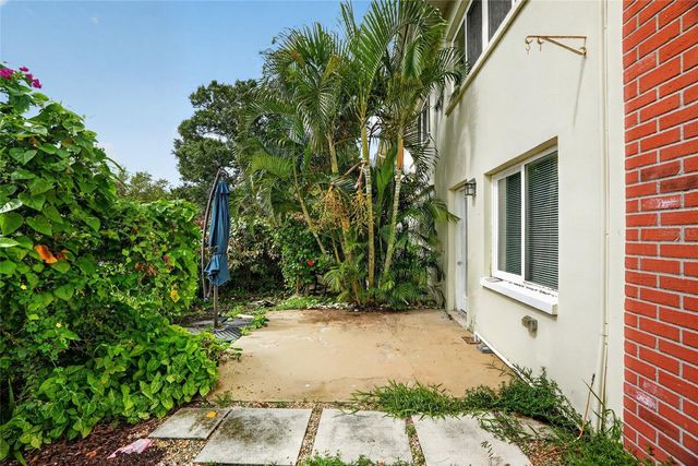 4570 OVERLOOK DRIVE NE 175, St Petersburg, FL 33703