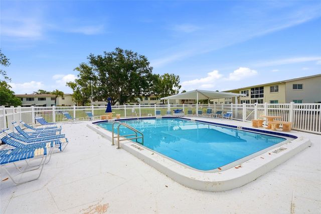 4570 OVERLOOK DRIVE NE 175, St Petersburg, FL 33703