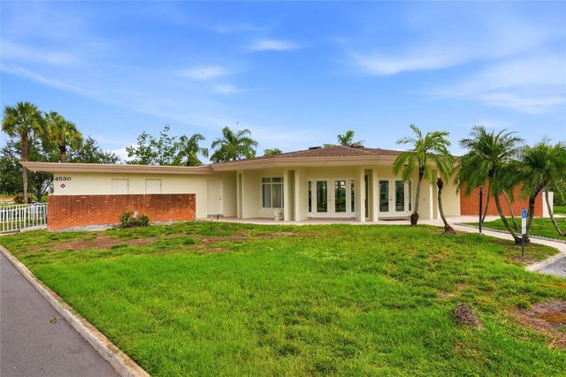 4570 OVERLOOK DRIVE NE 175, St Petersburg, FL 33703