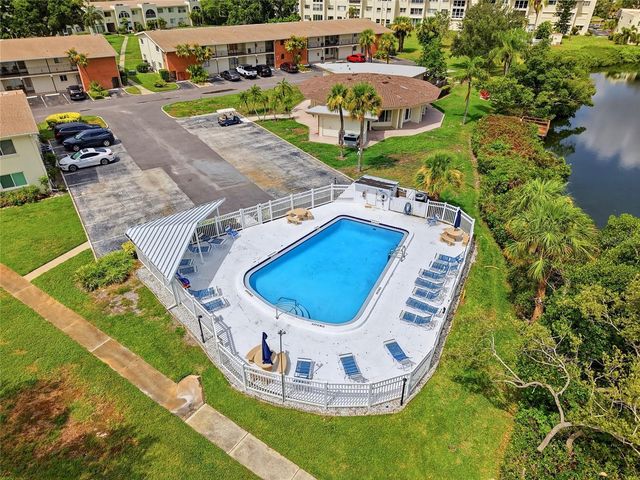 4570 OVERLOOK DRIVE NE 175, St Petersburg, FL 33703