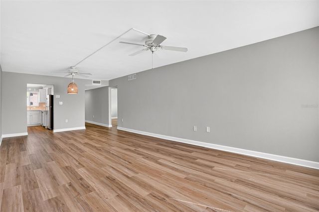 4570 OVERLOOK DRIVE NE 175, St Petersburg, FL 33703