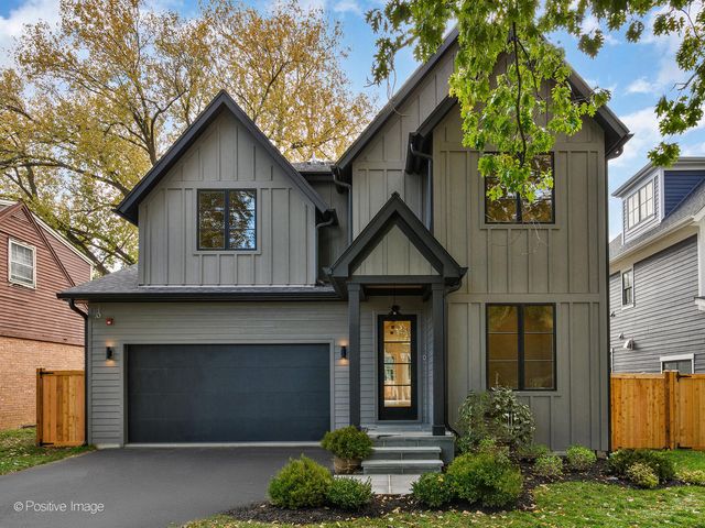 1917 Washington Avenue, Wilmette, IL 60091