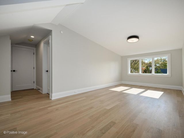 1917 Washington Avenue, Wilmette, IL 60091