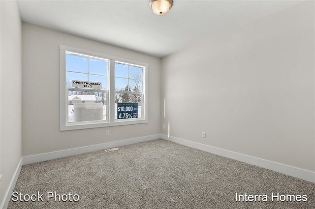 325 Round Hill Road, Kalamazoo, MI 49009