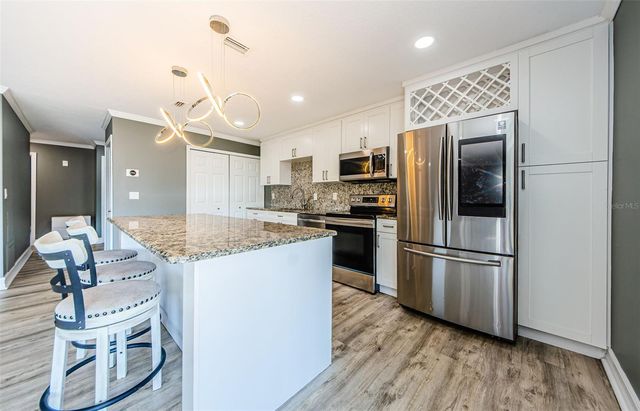 722 116TH AVE N 2002, St Petersburg, FL 33716