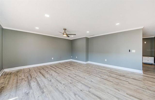 722 116TH AVE N 2002, St Petersburg, FL 33716