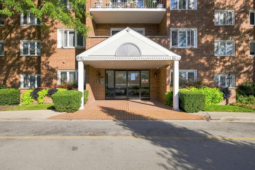 6530 W Irving Park Road 309, Chicago, IL 60634 — exterior