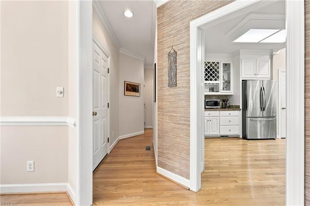 20143 W Magnolia CT, Smithfield, VA 23430