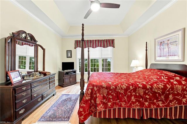 20143 W Magnolia CT, Smithfield, VA 23430