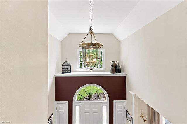 20143 W Magnolia CT, Smithfield, VA 23430