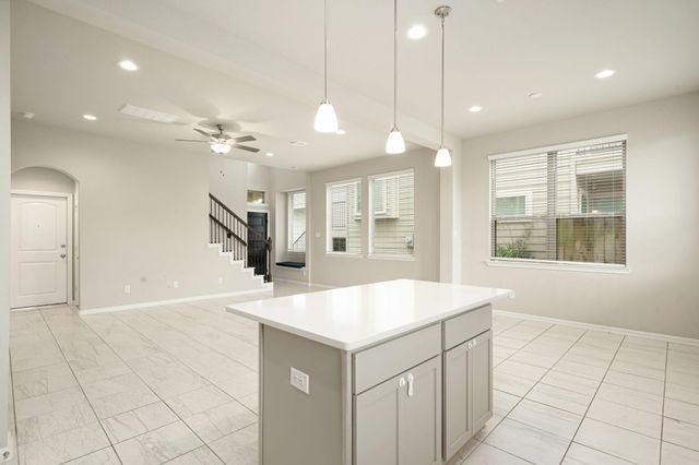 8718 Laurel Crest Drive, Missouri City, TX 77459